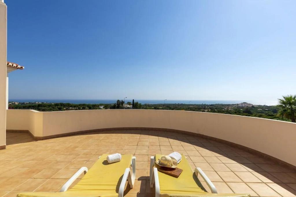 Villa With Beautiful See Views & Spacious Garden Ferragudo  Zewnętrze zdjęcie