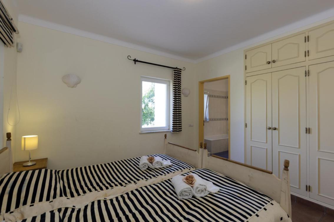 Villa With Beautiful See Views & Spacious Garden Ferragudo  Zewnętrze zdjęcie